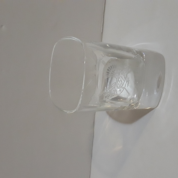 VINTAGE BURNS CRYSTAL COMRIE GOLF CLUB 1891-1991 100 YRS ETCHED SHOT GLASS & BOX - Picture 3 of 11